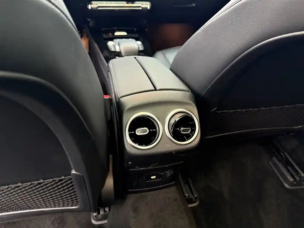 Mercedes-Benz A-Class 2023 A 200 L Dynamic