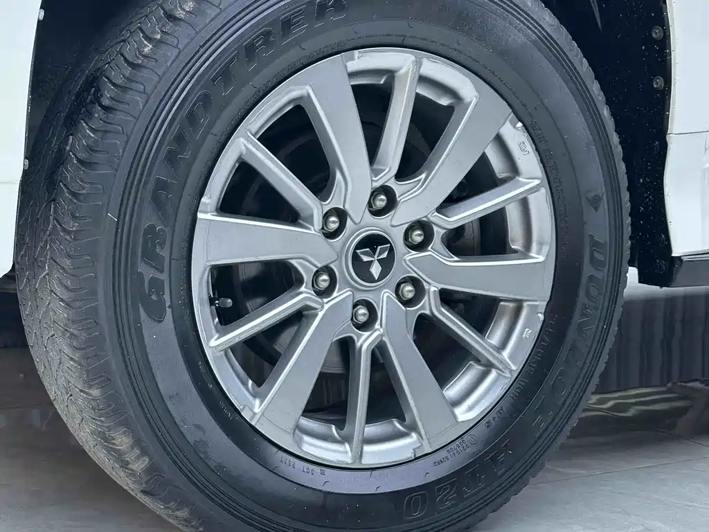 Mitsubishi Pajero 2019 3.0L Middle East Edition