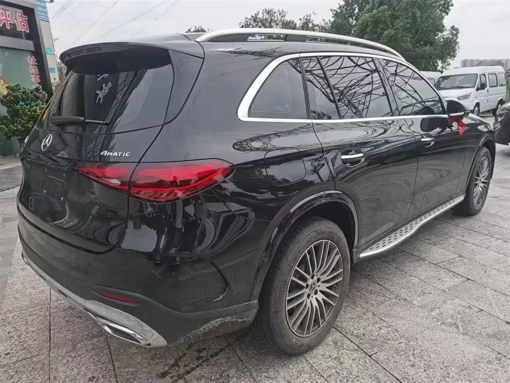 Mercedes-Benz GLC 2026 GLC 300 L 4MATIC Dynamic 5-Seater