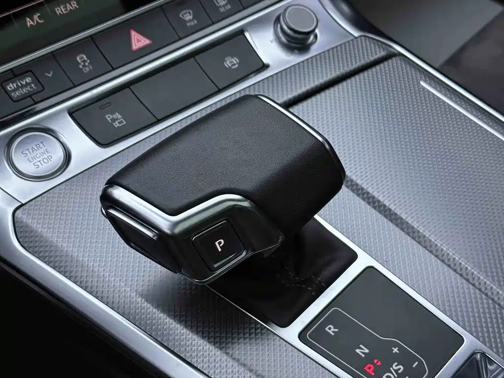 Audi A6L 2019 45 TFSI Zhenxuan Dynamic Edition