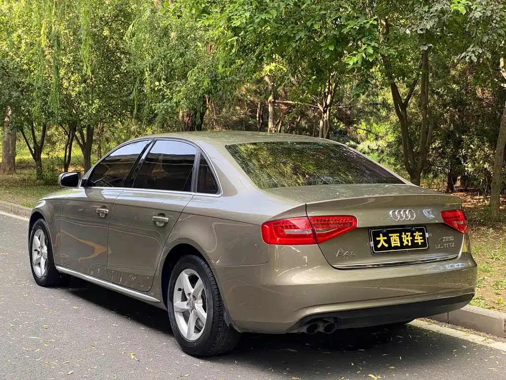 Audi A4L 2013 35 TFSI Automatic Standard Edition
