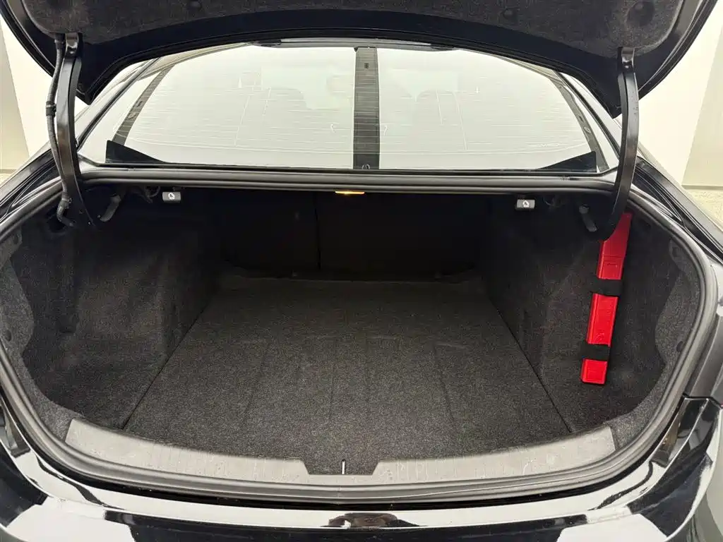 2022 Chevrolet Malibu XL Redline 550T Auto Sharp Edition