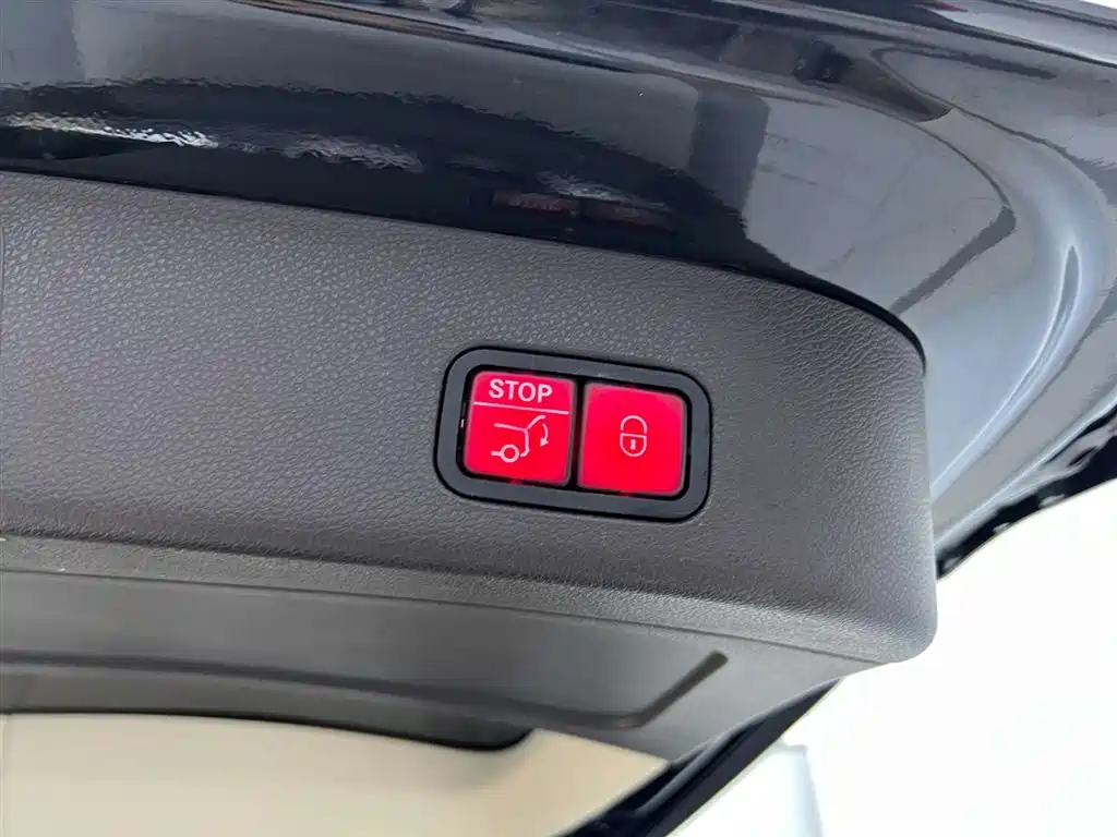 Mercedes-Benz GLS 400 4MATIC