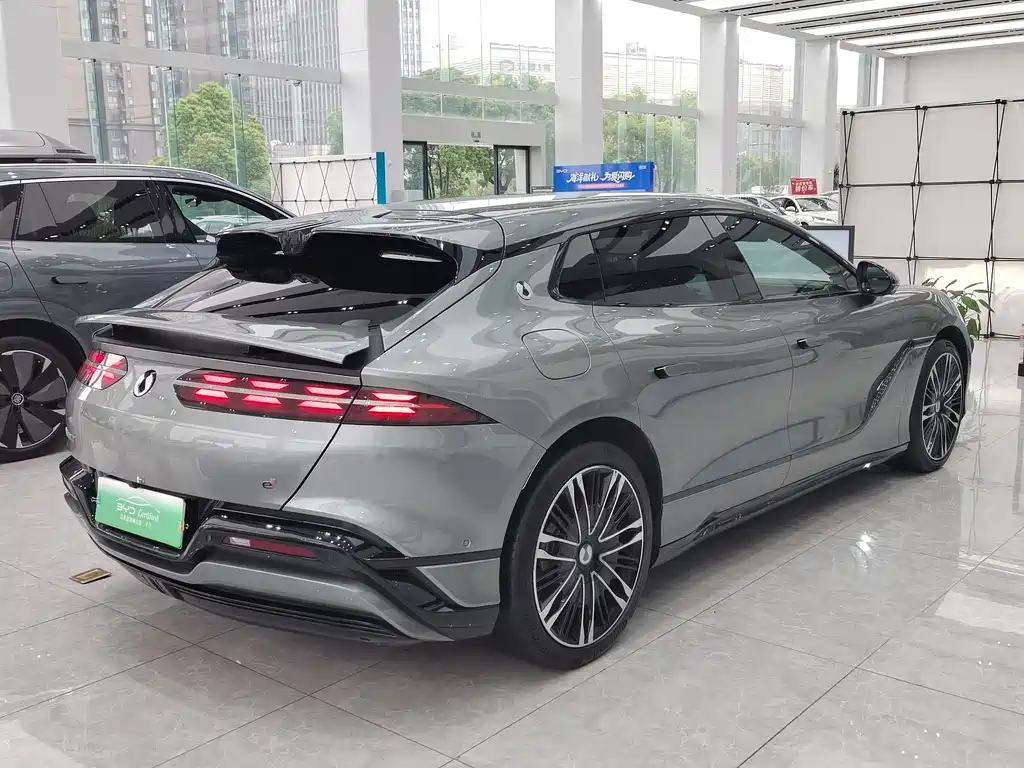 Denza Z9GT 2024 1100 AWD Ultra Edition
