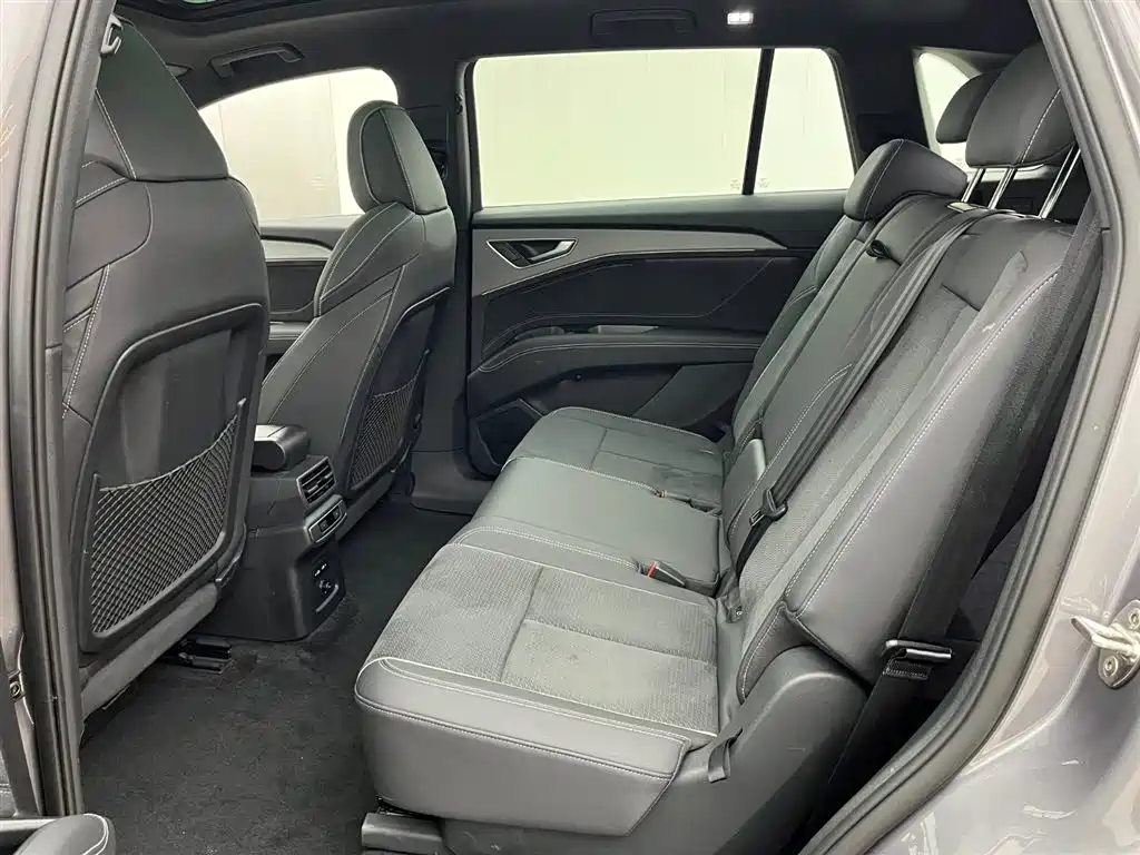 Audi Q5 e-tron 2022 40 e-tron Star Edition Mecha Package