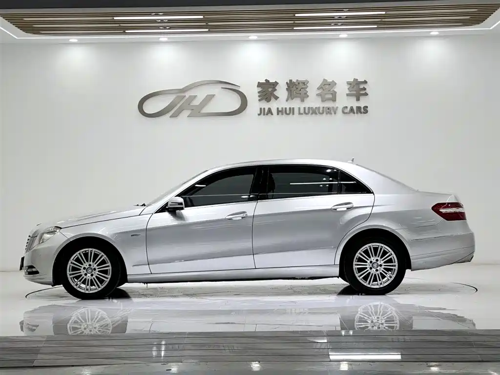 Mercedes-Benz E-Class 2011 E 260 L CGI Fashion