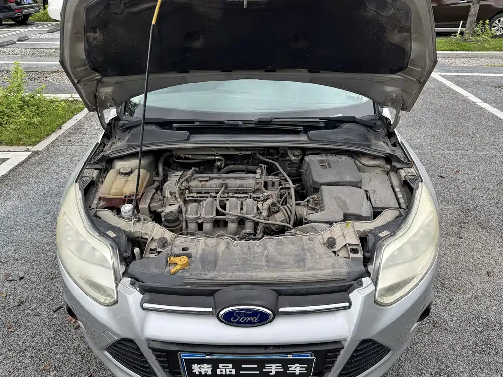 Ford Focus 2012 Hatchback 1.6L Automatic Comfort