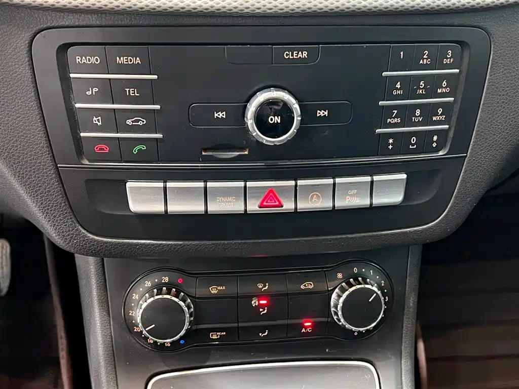 Mercedes-Benz B-Class 2017 B 200 Dynamic