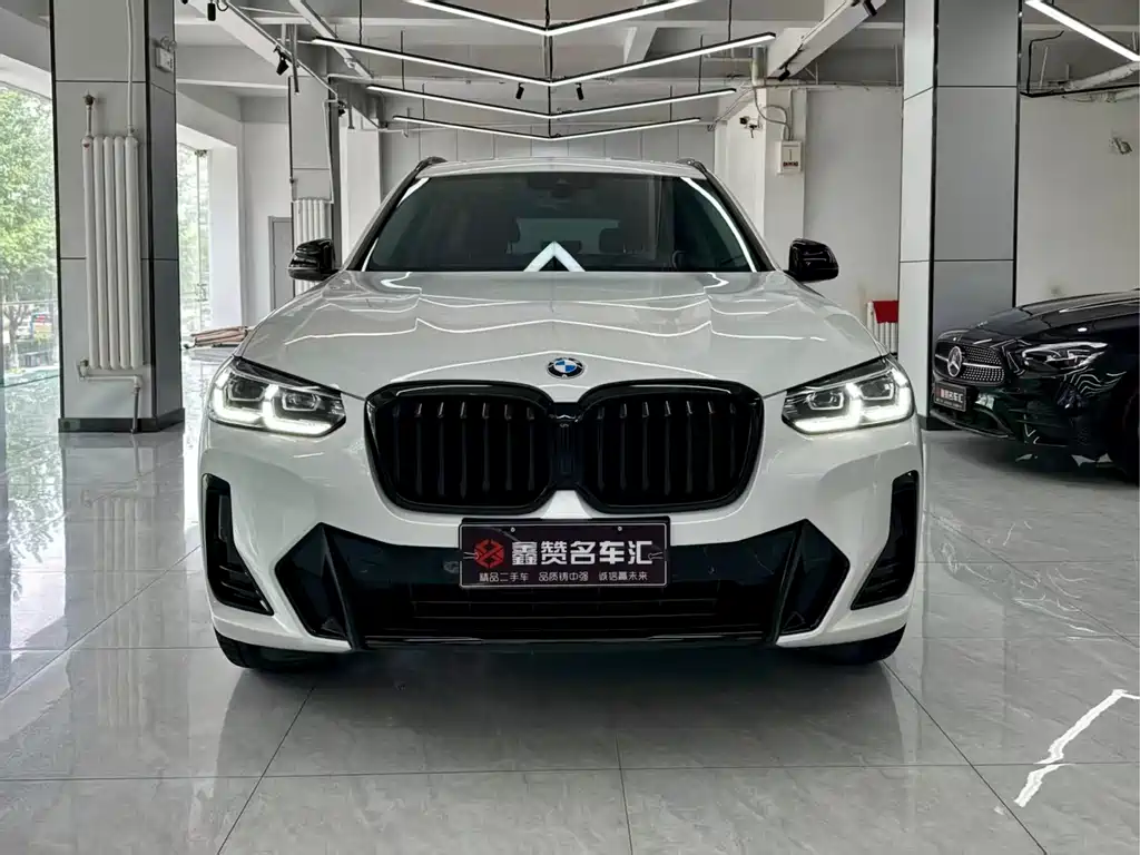 BMW X3 2022 xDrive30i Leading Edition M Night Package - фото 4