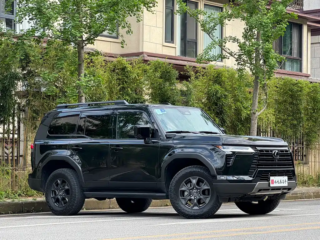 Lexus GX 2024 OVERTRAIL