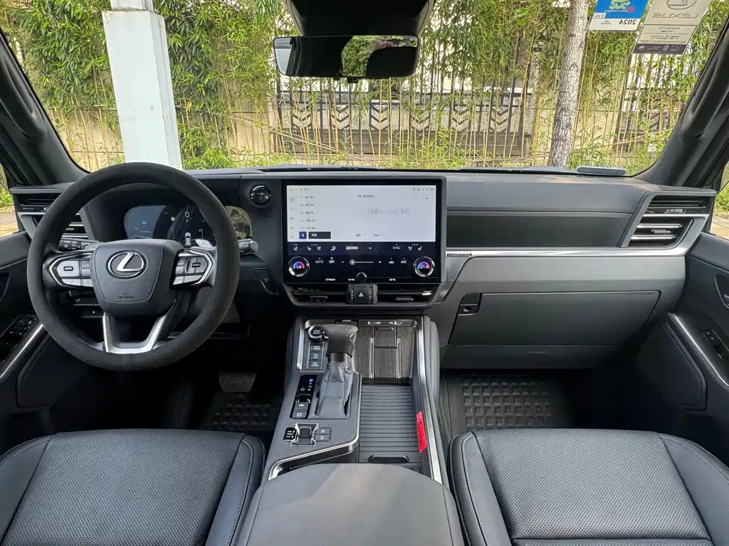 Lexus GX 2024 OVERTRAIL