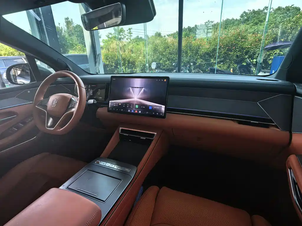 BYD Tang L 2025 EV 600km AWD LiDAR Flagship Edition