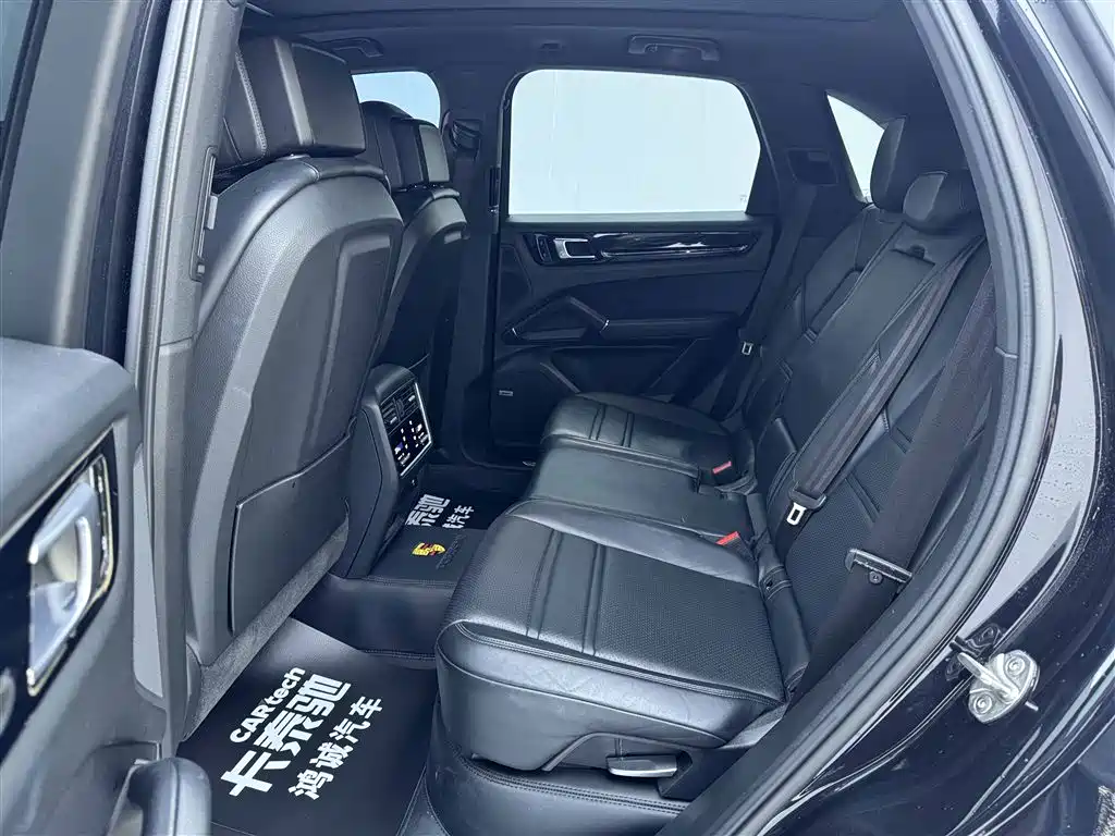 2019 Porsche Cayenne 3.0T