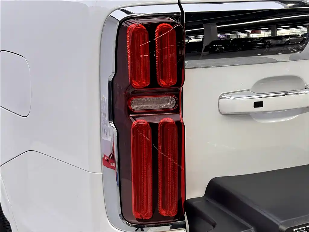 Tank 500 PHEV 2026 Hi4-T Smart Edition