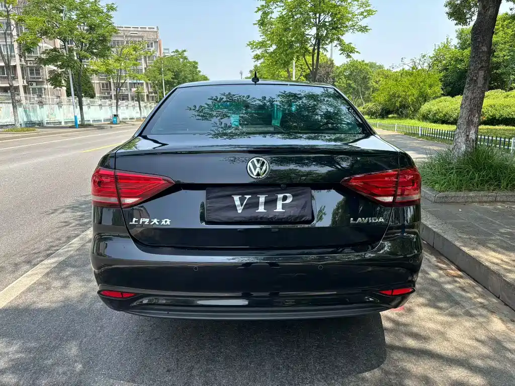 Volkswagen Lavida 2019 1.5L Automatic Fashion Edition China VI