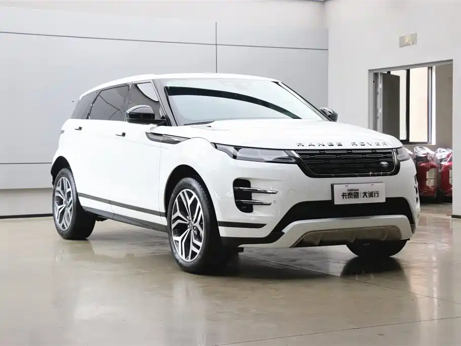 Range Rover Evoque L 2024 SE