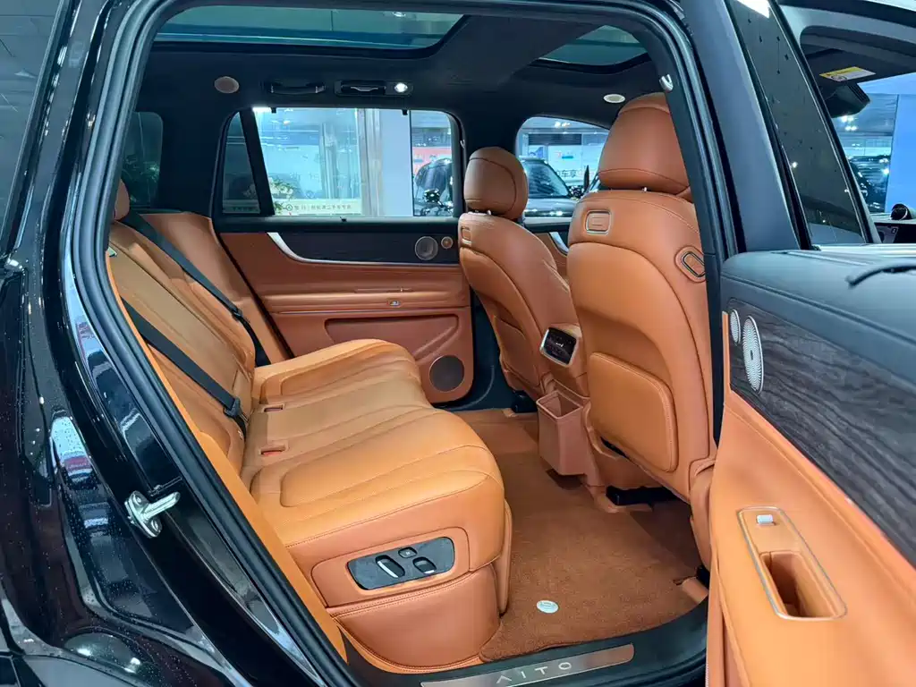 AITO M9 2024 EREV Ultra Edition 52kWh 5-Seater