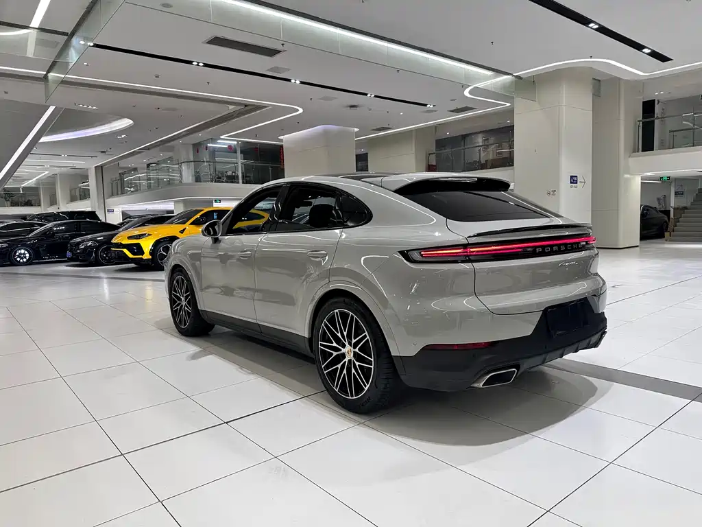 2024 Porsche Cayenne Coupé 3.0T