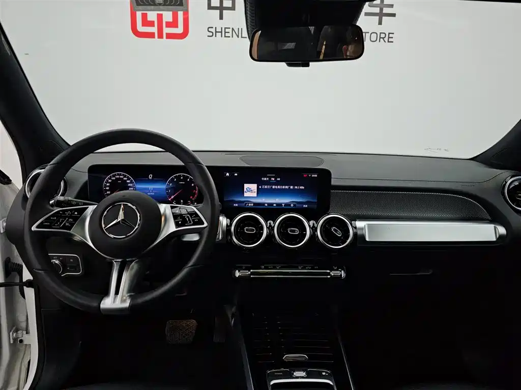 Mercedes-Benz GLB 2024 Facelift GLB 200 Dynamic