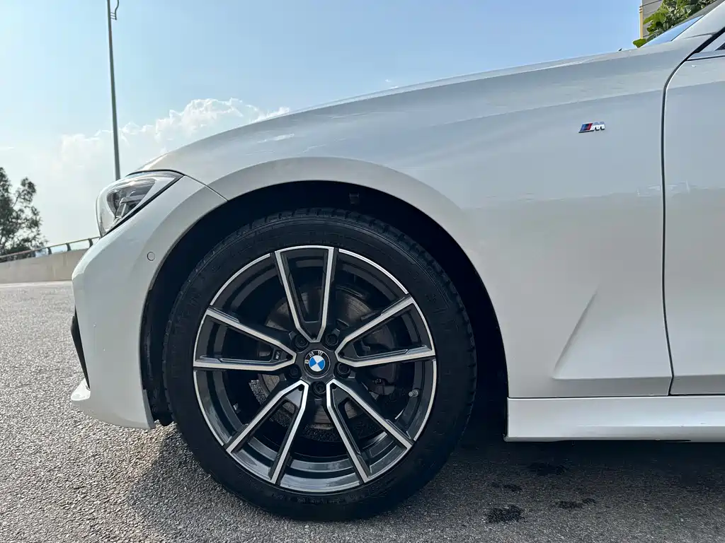 BMW 3 Series 2020 Facelift 325Li M Sport Package - фото 11