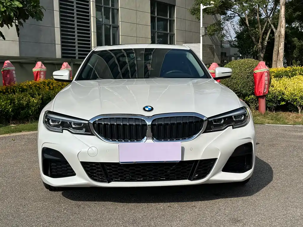 BMW 3 Series 2020 Facelift 325Li M Sport Package - фото 2