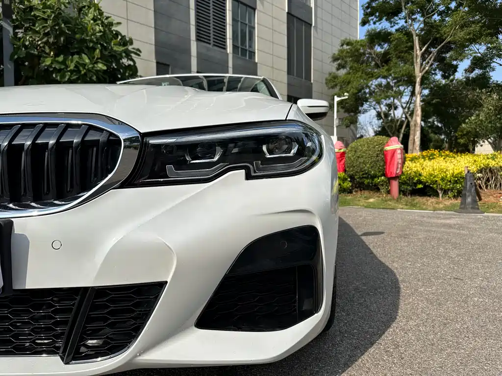 BMW 3 Series 2020 Facelift 325Li M Sport Package - фото 4