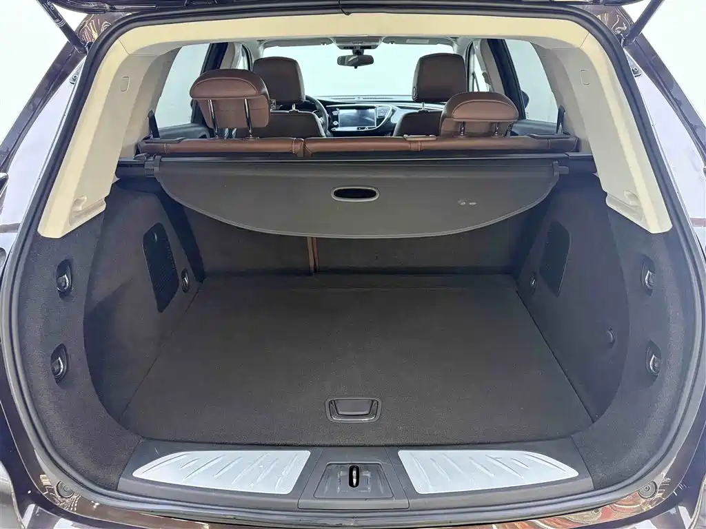 Buick Envision Plus 2021 532T FWD Elite