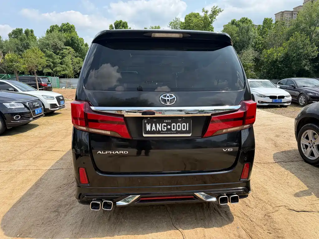 Alphard 2011 3.5L Luxury Edition