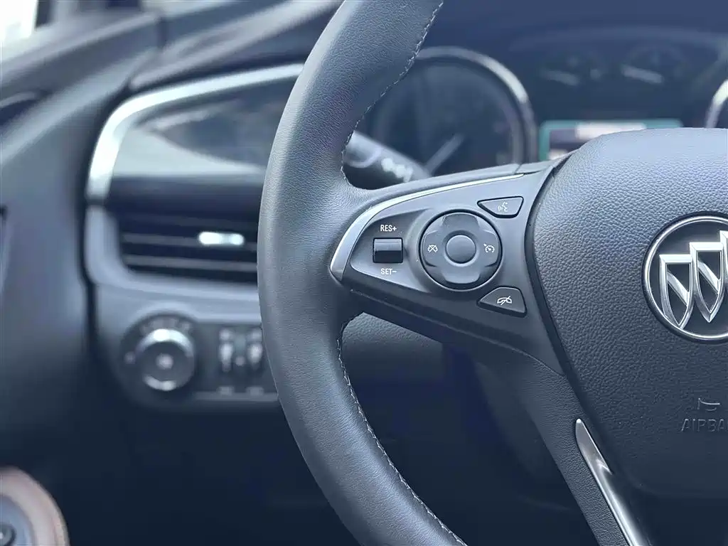Buick Envision Plus 2021 532T FWD Elite