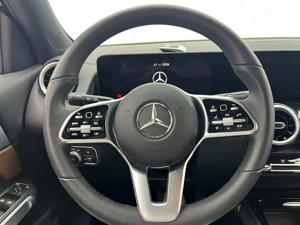 Mercedes-Benz GLB 2023 GLB 200 Dynamic