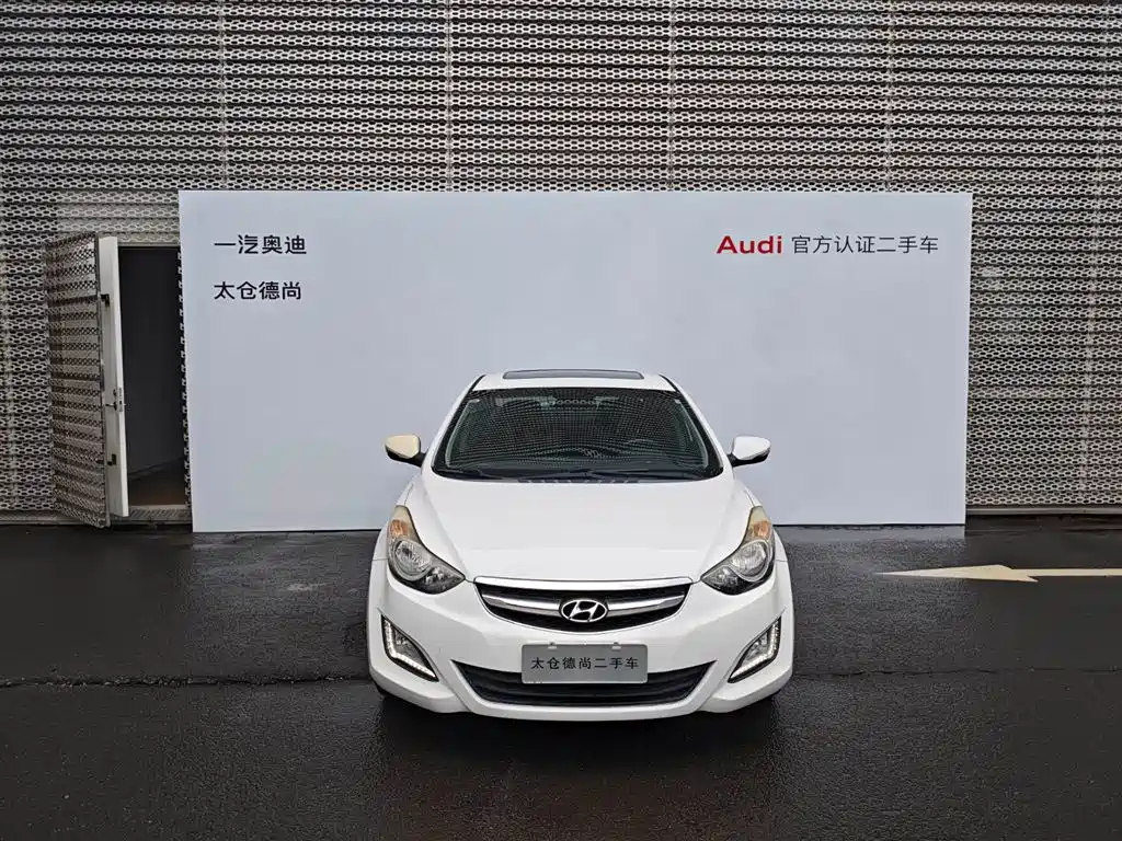 Hyundai Elantra Langdong 2015 1.6L Automatic Premium
