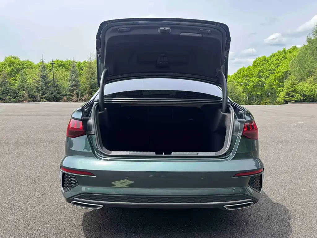 Audi A3L Limousine 35 TFSI Fashion Sport Edition 2023