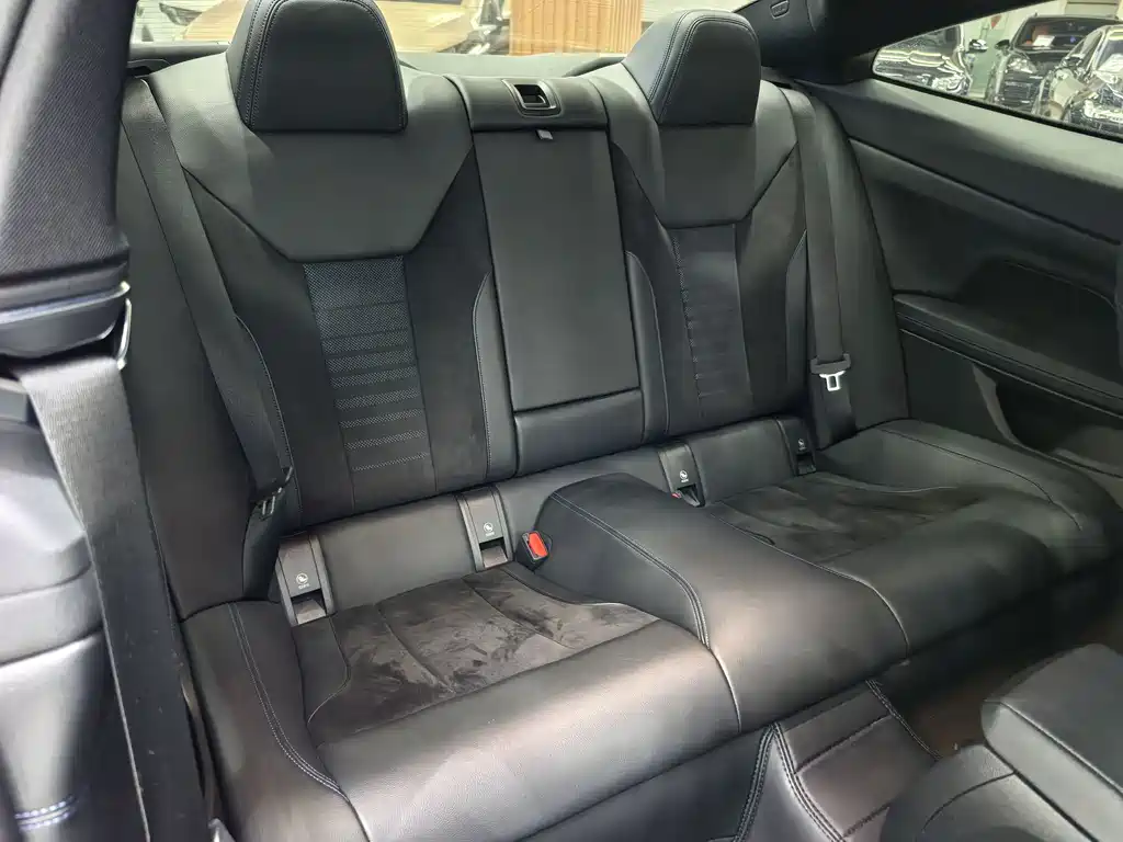 BMW 4 Series 2022 425i M Sport Night Edition - фото 14