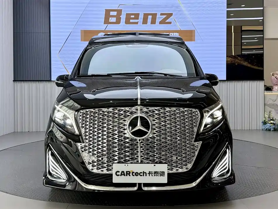 Mercedes-Benz V-Class 2024 V260 L High Roof Custom Edition