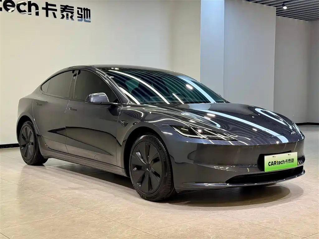 Tesla Model 3 2023 RWD