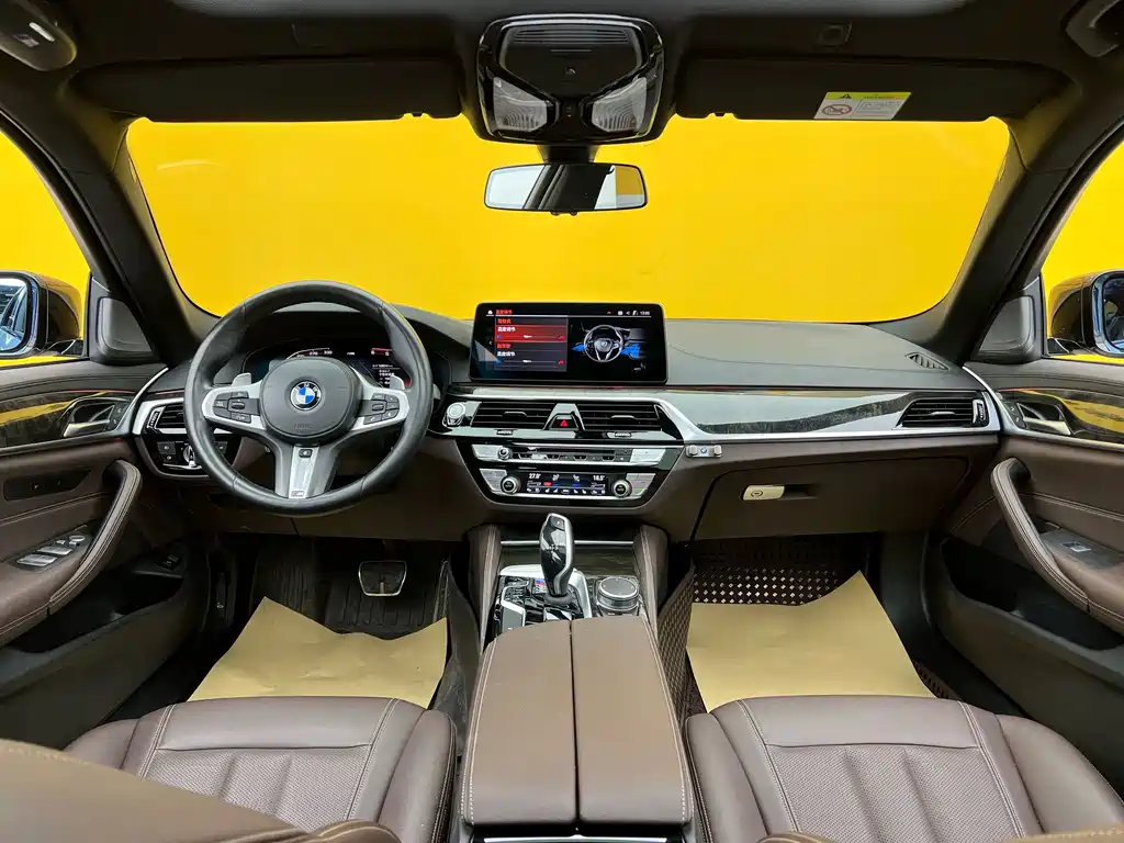 BMW 5 Series 2019 525Li M Sport Package