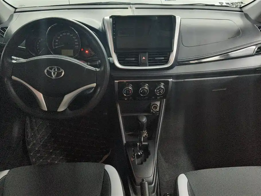 Yaris L Zhixuan 2020 1.5L CVT Leading Edition