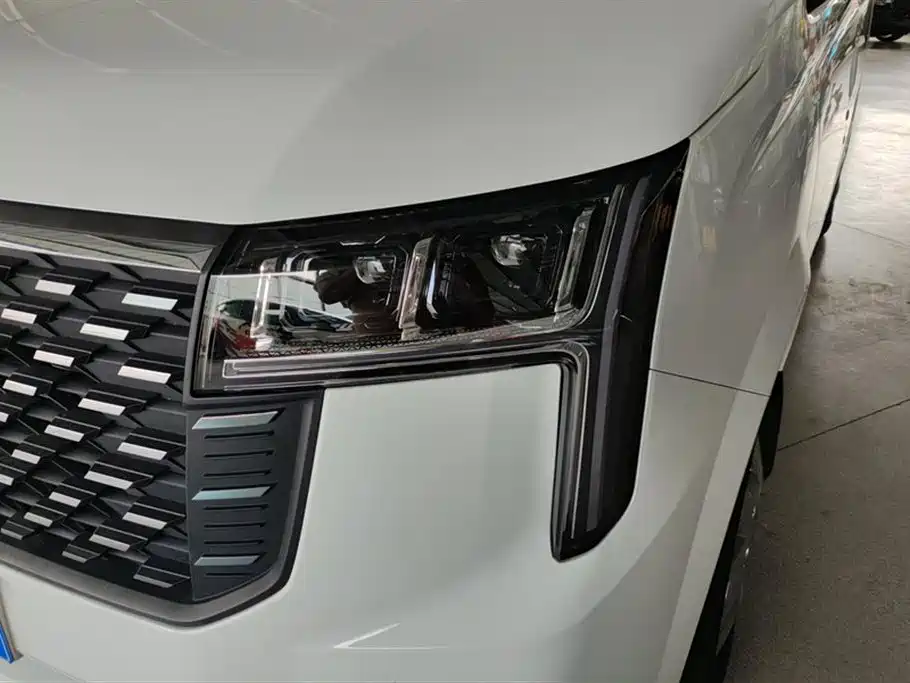 Maxus V80 2025 PRO