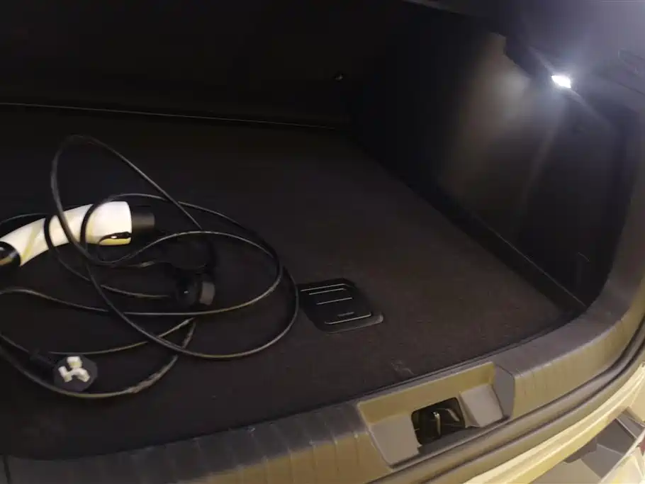 BYD Song PLUS DM-i 112KM Noble Edition 2025