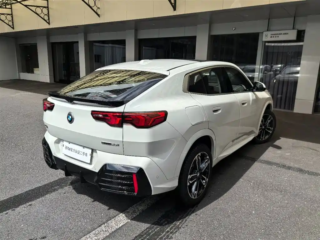 BMW X2 (Import) 2025 sDrive25i M Sport Package