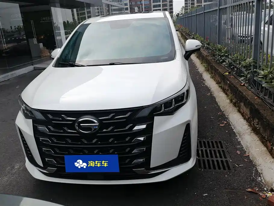 GAC Trumpchi M6 2021 270T DCT Zunjong Edition (7-seater)