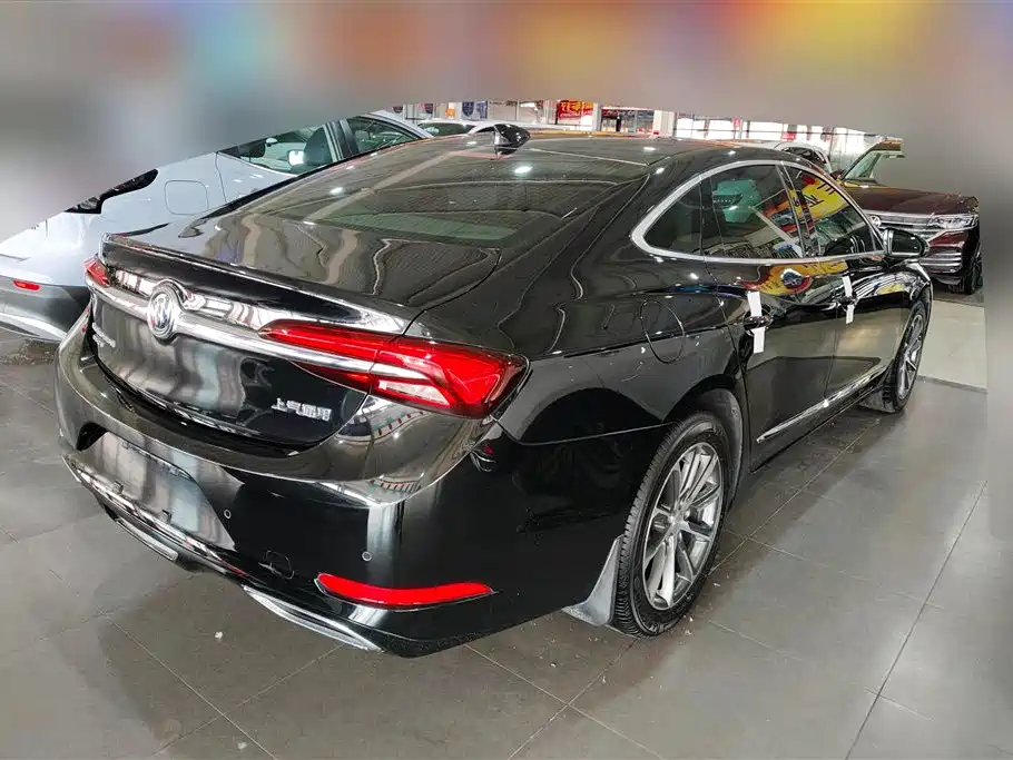 Buick LaCrosse 2022 652T Luxury