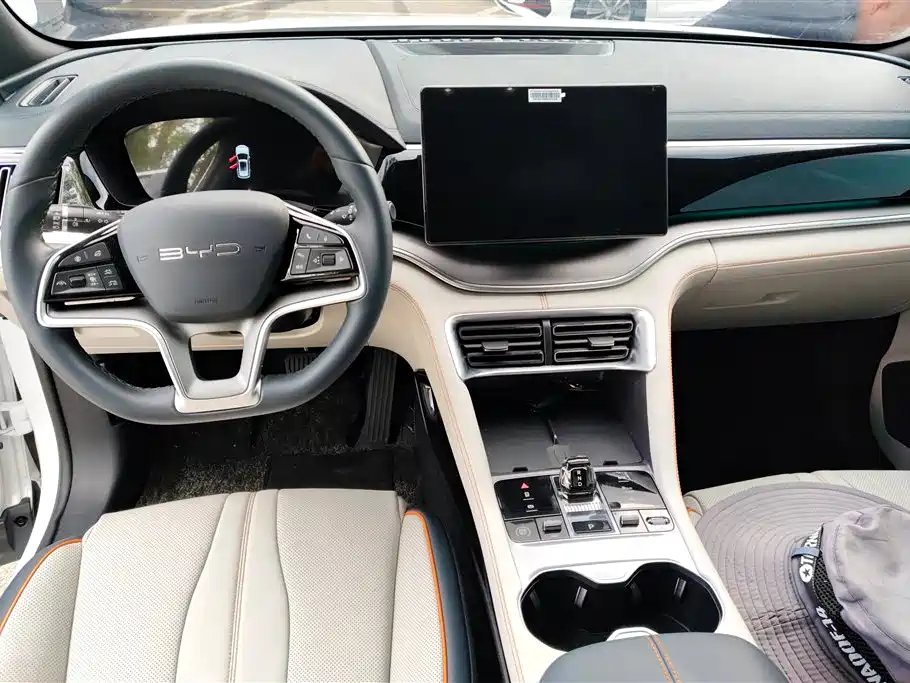 Song PLUS NEV 2023 Champion Edition DM-i 110KM Flagship PLUS