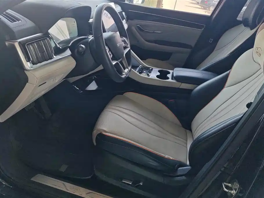 BYD Song PLUS DM-i 2024 Honor Edition Flagship PLUS 150km