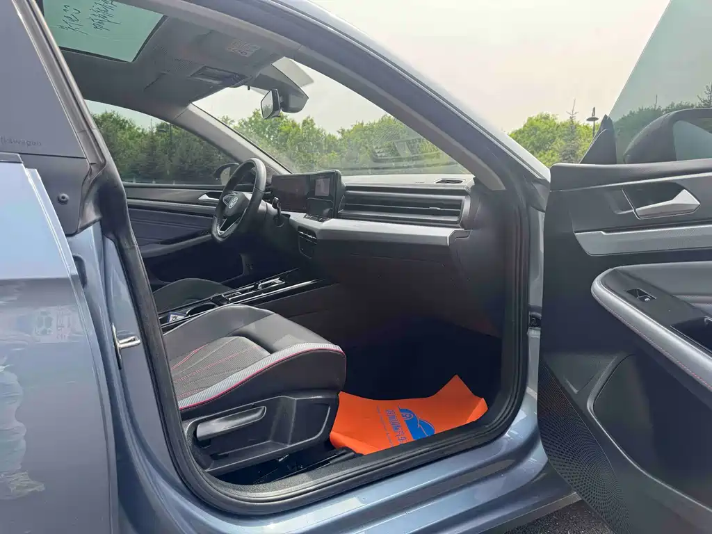 Volkswagen Lamando L 2023 280TSI DSG Cool Spicy Edition