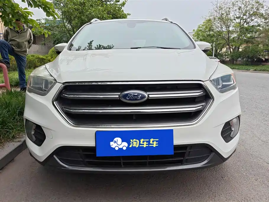 Ford Kuga 2019 EcoBoost 180 FWD Platinum Edition China VI