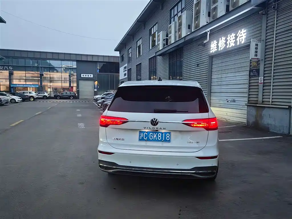 Viloran 2022 380TSI Prestige Edition