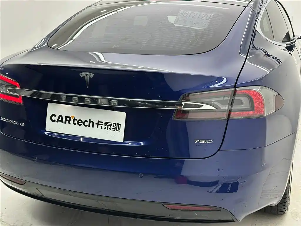 Tesla Model S 2017 75D Standard Range Edition