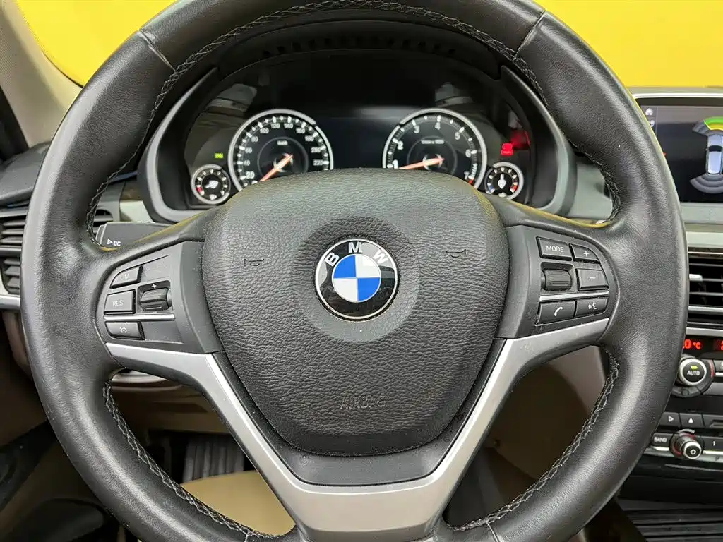 BMW X5 (Import) 2018 xDrive28i - фото 17