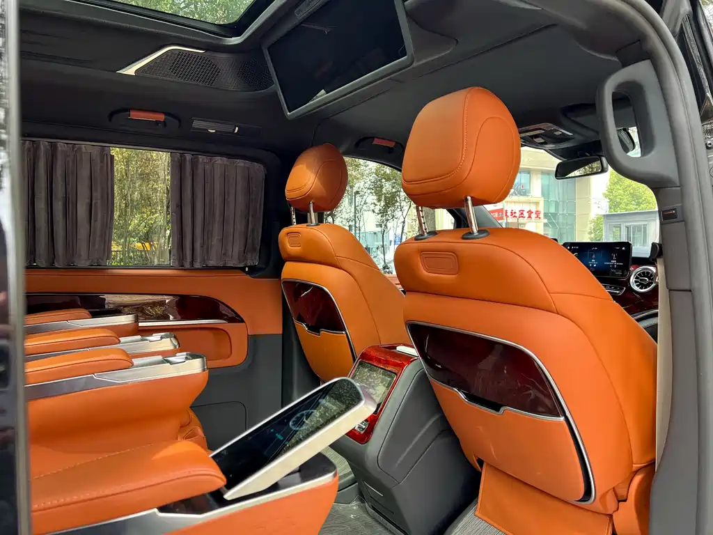 Mercedes-Benz V-Class 2022 V 260 L Long Wheelbase Luxury Edition